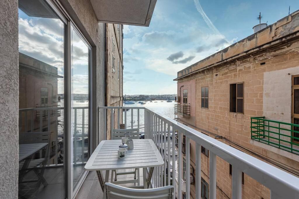 Sliema Smart Seaview Apartment Esterno foto
